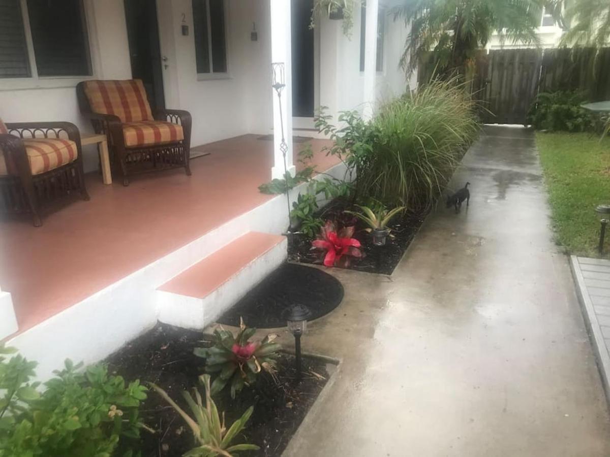 Efficiency 2 On Water Las Olas, Beach And Free Kayaks Fort Lauderdale Exterior foto
